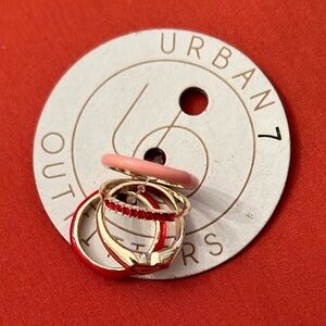 ❤️❤️SALE❤️❤️ Urban Outfitters 4 Rings Set Gold, Red, Pink Multi Size 7